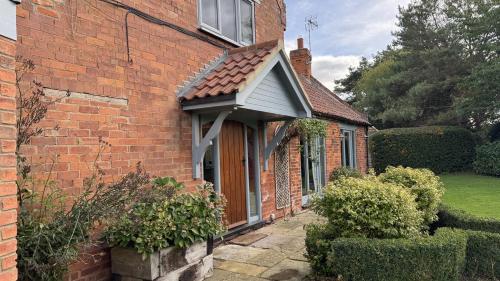 Gorse Lodge Estate Exclusive Use Rural Retreat in Hough-on-the-Hill