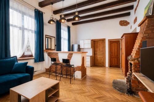 Vintage Central Loft