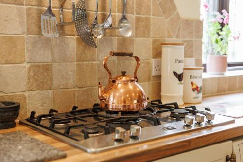 Fern Cottage - image 26