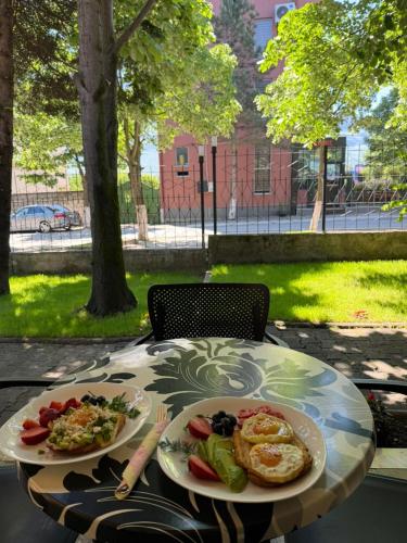 Food and beverages, Hotel Iseberi in Kukes