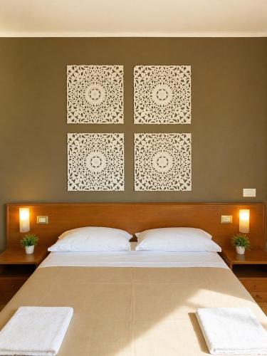 Mariclà Boutique Rooms with Balcony & Free Parking