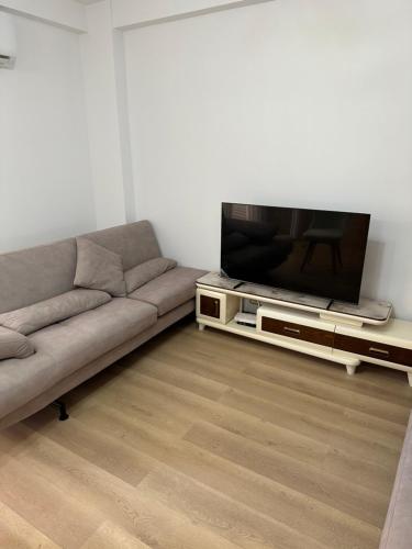 Lilly Apartment - image 3