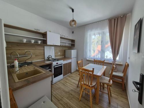 Pokoje Piaskowa 44 in Modrzyca