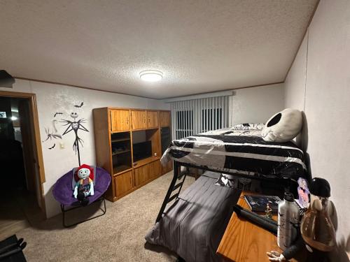 Private Pet Friendly Home Near Exotic Deer Farm Close to Pigeon Forge, Gatlinburg TN in Sevierville, USA