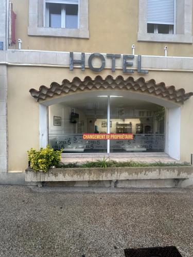 Hotel Le 5, Martigues