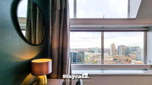 Luxury Spacious City Centre Apartment Amazing View - Tap to explore photos