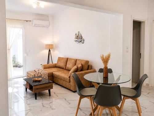 Victoria square apartment