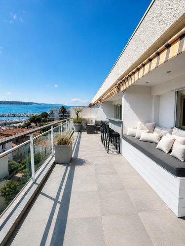 Penthouse palm beach