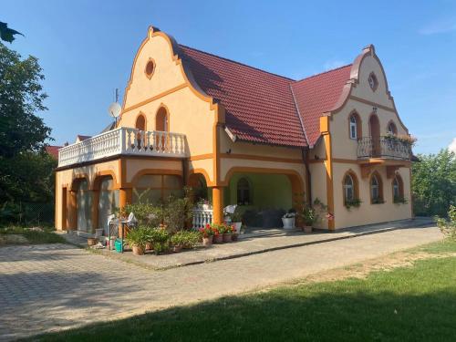 Marika Apartman 2 in Lesencetomaj