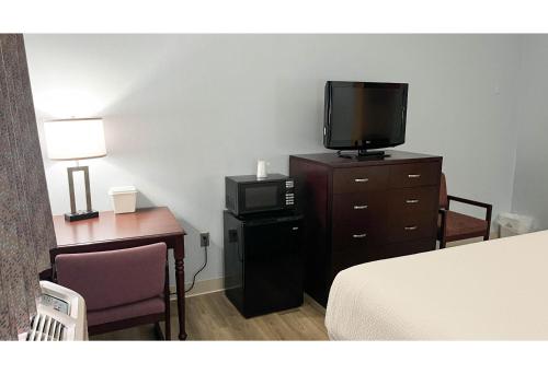 Studio 6 Suites - Tiffin OH - image 4