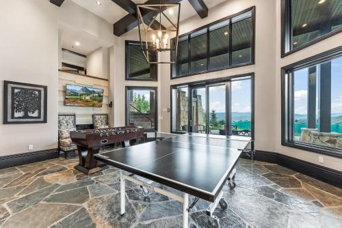 Sky Ridge Retreat - image 36