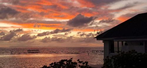 ทัศนียภาพภายนอกโรงแรม, Fare Iriatai in ยูตูโร