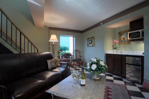 Woodcliff Hotel and Spa in Victor, USA