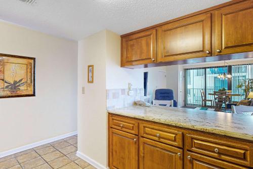 Island Sunrise by Meyer Vacation Rentals - image 16