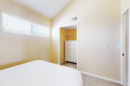The Breeze by Meyer Vacation Rentals - image 36