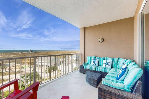 Quaint Condo with Beautiful Gulf Views a Shared Pool Pool Spa & Gym – khách sạn tại Fort Morgan