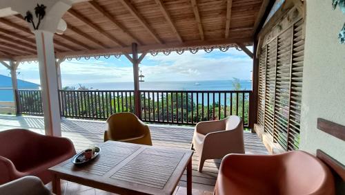 Villa Yekrik Yekrak avec vue exceptionnelle sur la mer des Caraïbes (Villa Yekrik Yekrak avec vue exceptionnelle sur la mer des Caraibes) in Deshaies