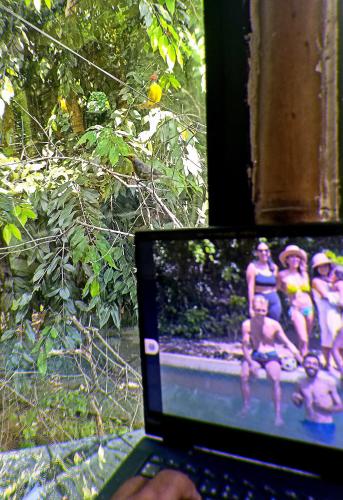 Bio Coliving Tayrona, Eco Retreat for You or Your group with Fast, Reliable WiFi & Power in Nature