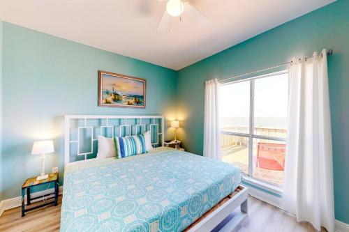 Surf N' Turf - image 3