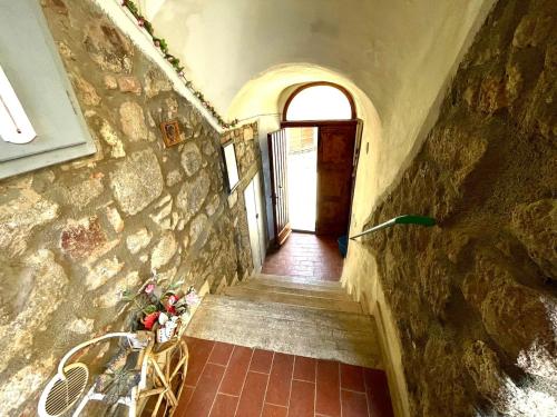 La casina nel centro storico di Castel del Piano in Кастель дель фортепіано