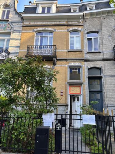 Stay in maison de metre in Etterbeek