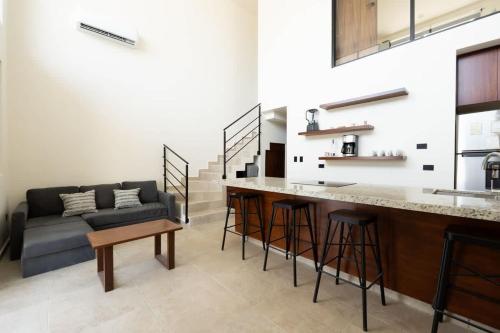 Modern 2BR Condo Close to Downtown Cabo