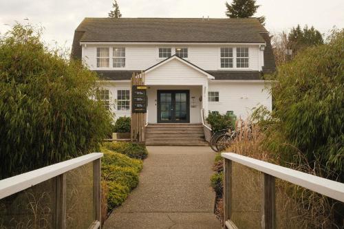 Dış Görünüm, Tofino Resort Marina in Tofino (BC)