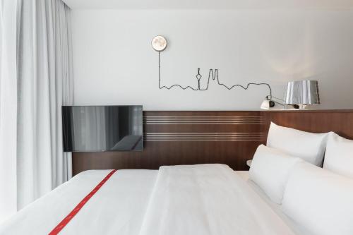 Ruby Ella Hotel Cologne - image 29