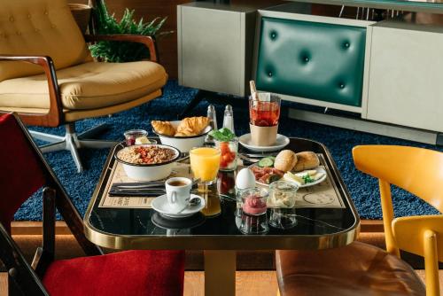 Ruby Ella Hotel Cologne - image 25