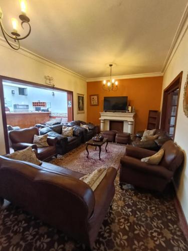 La Vieja Casona Hostal Turístico (La Vieja Casona Hostal Turistico) in 欽博特