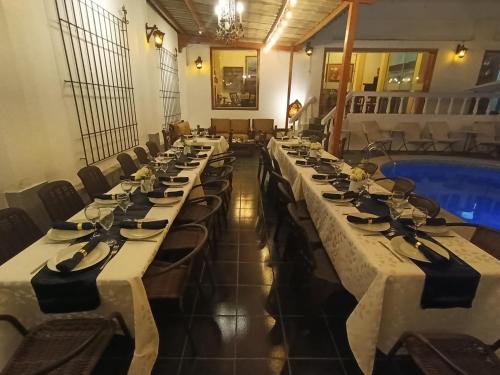La Vieja Casona Hostal Turístico (La Vieja Casona Hostal Turistico) in 欽博特