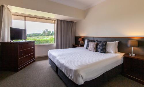 2 queen beds