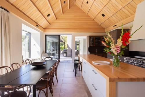 設施, Speargrass Villa - Hot Tub - Swimming Pool in 戴爾菲爾德