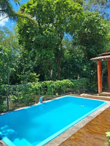 Kilátás, Recanto da Julia - Rio, Piscina e Fogueira in Barreira