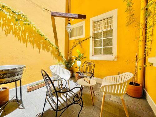 Historic Restored Manor House - 6 Bedrooms - Puebla Downtown