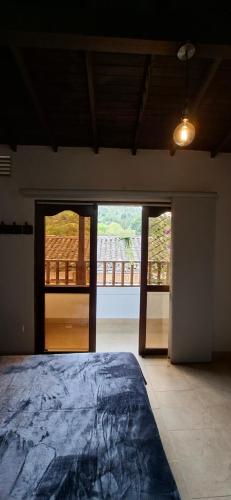 Apartamento con balcón en El Retiro - Antioquia