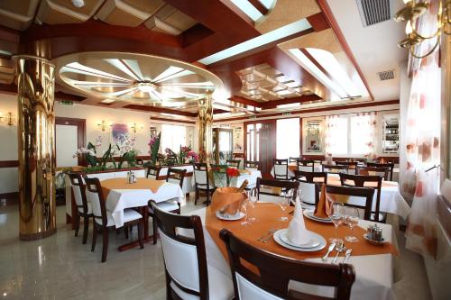 Hotel Trogir Palace - image 5