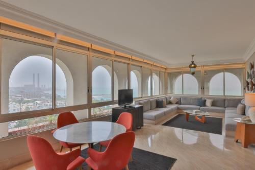 Portemilio Hotel & Resort in Jouniehas