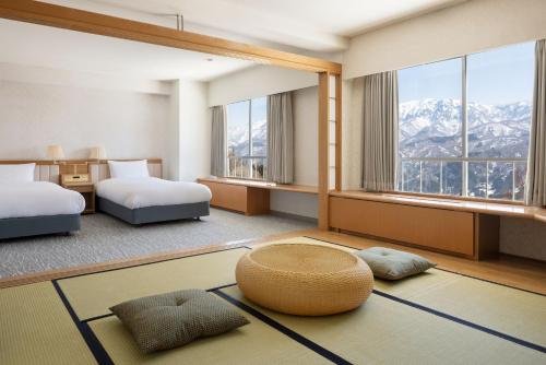 THE ALPS HOTEL HAKUBA