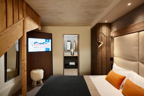 2 bedrooms, 3 beds