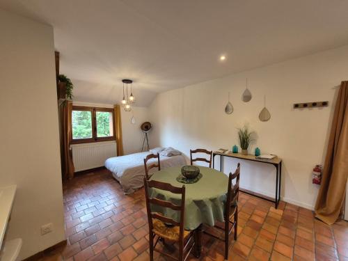 Appartement à 5 min des lacs (Appartement a 5 min des lacs) in Precy-Notre-Dame