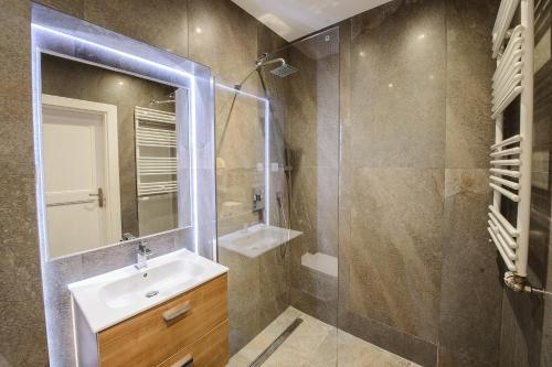 Podwale 2 3-pok 62 m2 Nowoczesny Apartamentowiec przy Odrze 3 min od Rynku KLIMATYZOWANY, Breslau (Foto 3)