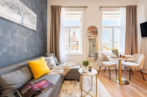 Prague Days - Studios with Loft bed in Top location - image 9