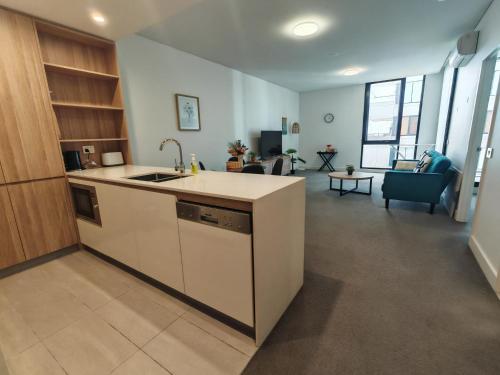 A relaxing stay in Wentworth Point - image 9