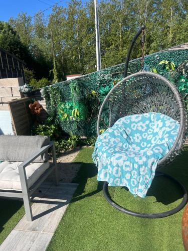 Gite Chez Tof et Ninie in Houlle