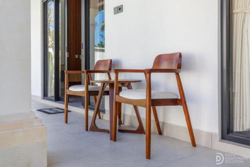شرفة/ تراس, Loka Subha Guest House in بانجلي