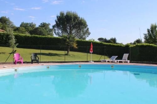 Iekārtas, Camping 3 étoiles - Piscine - eehgef (Camping 3 etoiles - Piscine - eehgef) in Castelnau-Picampeau