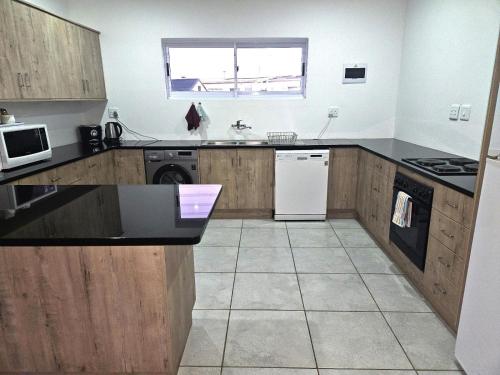 Instalaciones, Oupa Gallie in Vleesbaai in Boggomsbaai