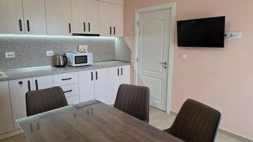 ALEKSANDAR - luxury stay private guest rooms 3