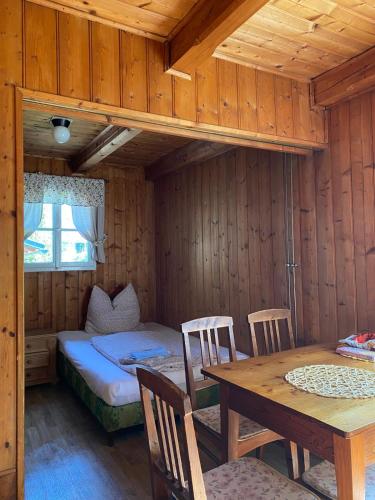 Vybavení, Chalupa Něža (Chalupa Neza) in Petrovice U Susice